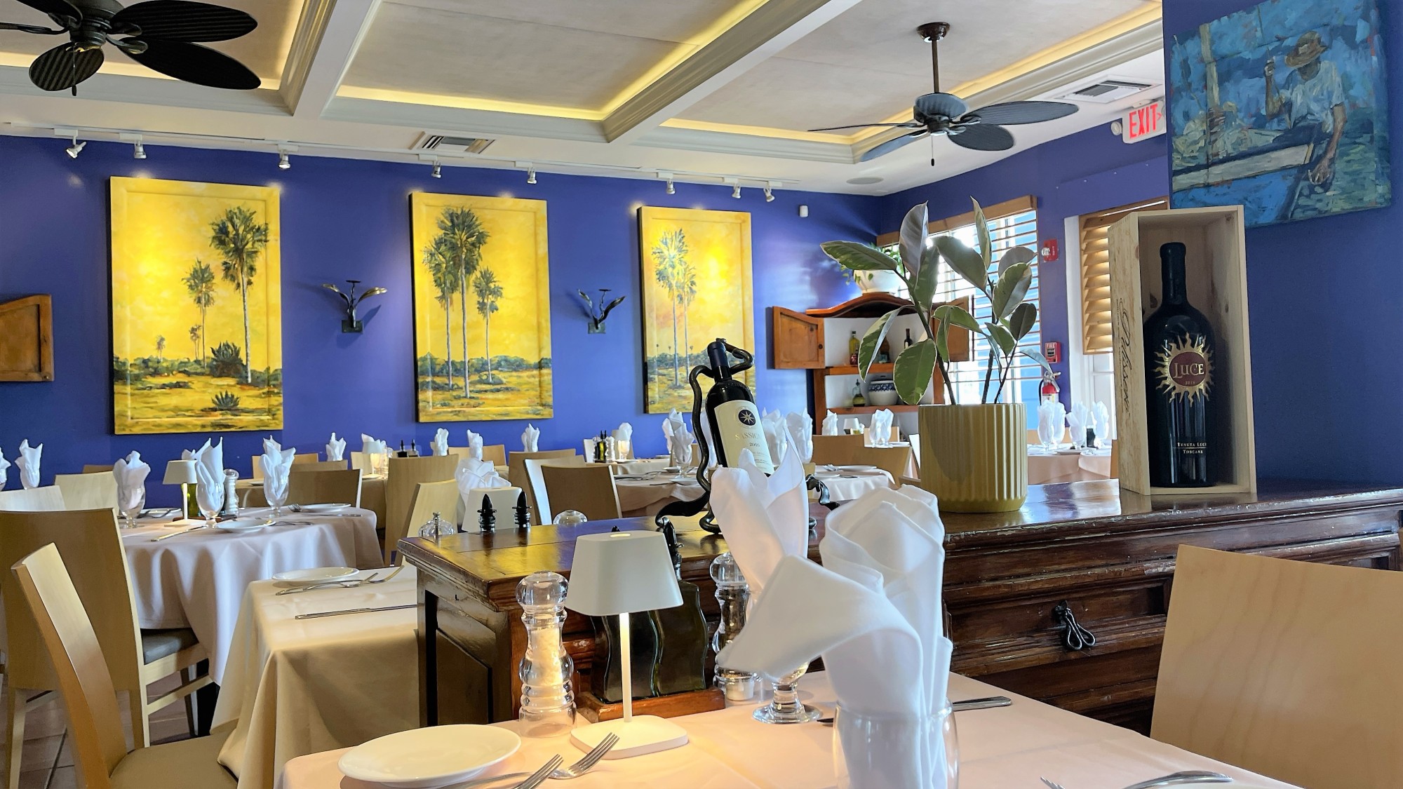 Ragazzi restaurant shop