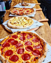 Fireaway Pizza
