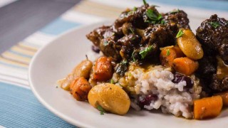 The Best Local Caribbean Restaurants in Grand Cayman