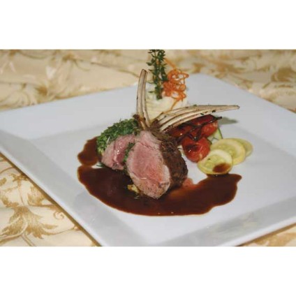  Unsurpassed cuisine. 
