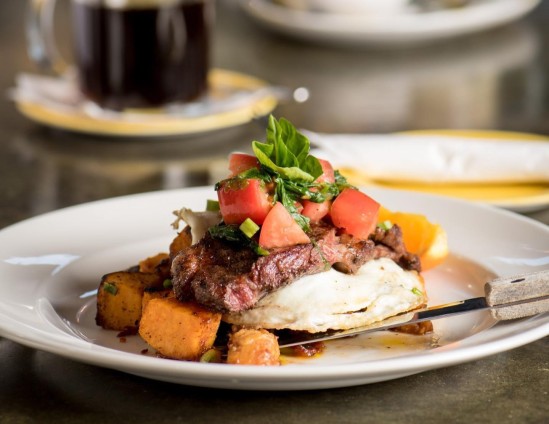 Cimboco Food Dish Meat and Vegetables