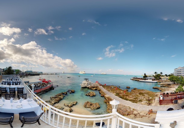 view-of-the-upstairs-balcony-20230308145628