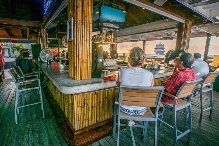 Sandbar Daiquiri Bar and Grill